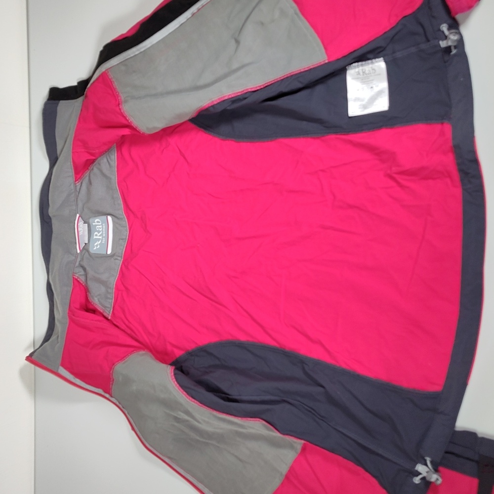 Rab Women's Sawtooth Jacket softshell outdoor pin… - image 7